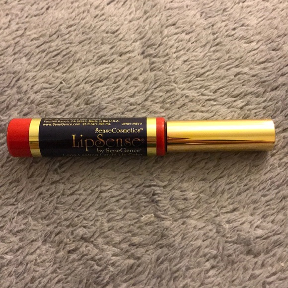 LipSense lipstick - Picture 3 of 4